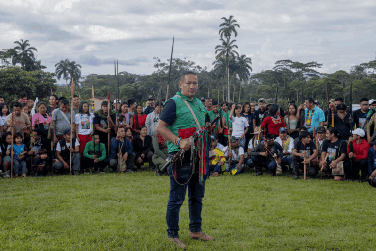 “La guardia indígena no es un actor armado, es un actor de decisiones comunitarias” | ENTREVISTA