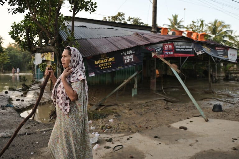 Indonesia cierra 2025 con desastres crecientes y la reforma ambiental estancada