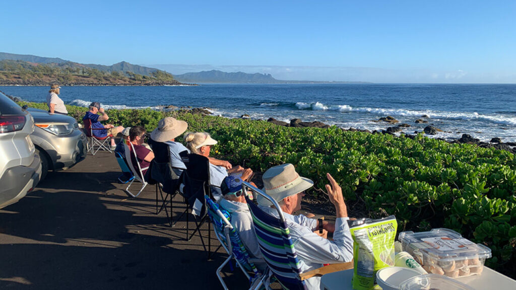30 años y contando: Cómo la ciencia comunitaria ayuda a rastrear las ballenas jorobadas a través de Hawai