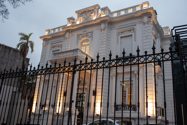 La INDDHH pide a la Justicia detener la prospección petrolera offshore en Uruguay – Ministerio de Ambiente mantiene inaccesibles estudios clave