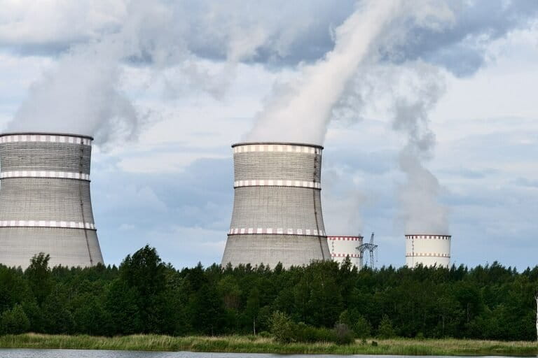 Vietnam y Rusia adelantan el acuerdo sobre la energía nuclear a medida que crecen las preocupaciones en materia de seguridad energética en Asia sudoriental