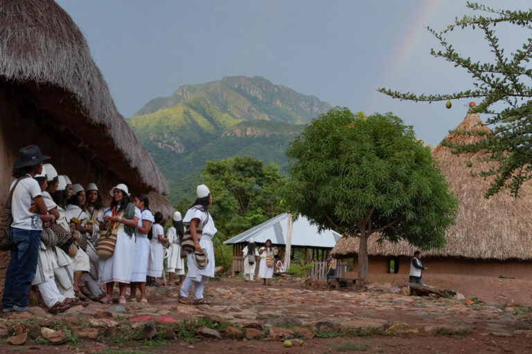 Colombia: un polémico fallo pone a prueba la protección de la Sierra Nevada de Santa Marta y sus pueblos indígenas
