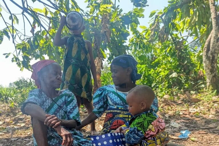 Número creciente de indígenas Twa forzada a salir de los bosques de la RDC y a las ciudades