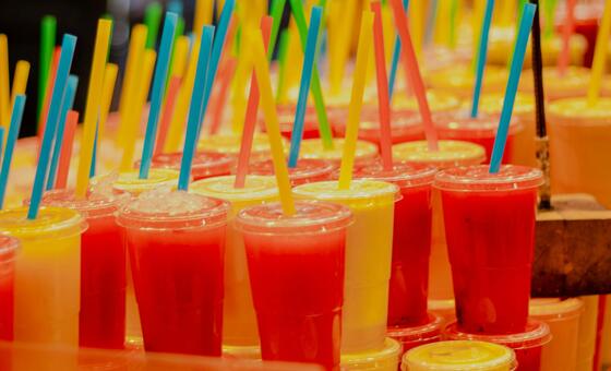 Plásticos reciclados para uso en alimentos requieren mayores garantías, advierten expertos de la FAO