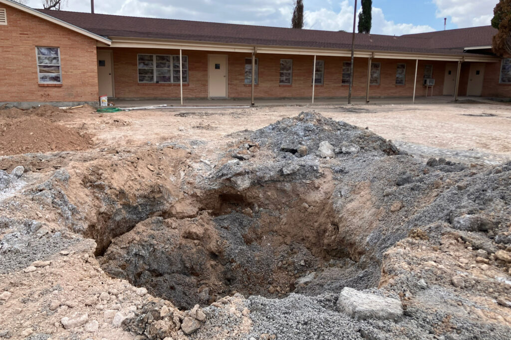 Un pozo antiguo goteó residuos tóxicos, no petróleo, en una pequeña ciudad del oeste de Texas