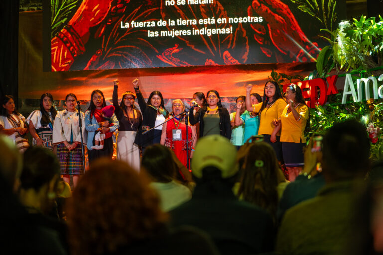 TEDxAmazônia llegó a Ecuador para reunir a científicos, artistas y líderes indígenas